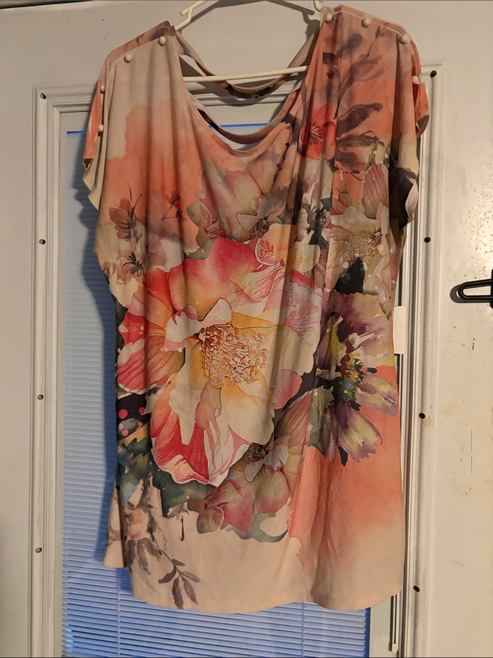 Roz & Ali Peach Multi Watercolor Floral Short Sleeve Tunic